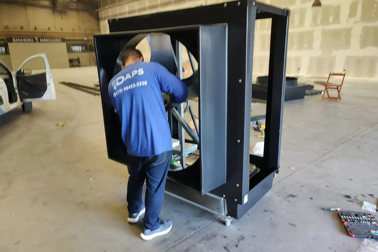 Como reduzir o calor em igrejas e templos com climatizadores evaporativos