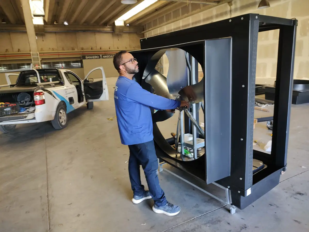 instalacao de climatizador industrial em barracao